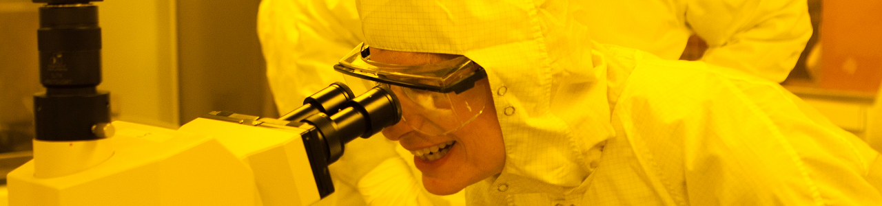 President Elizabeth Garrett Tours the CNF